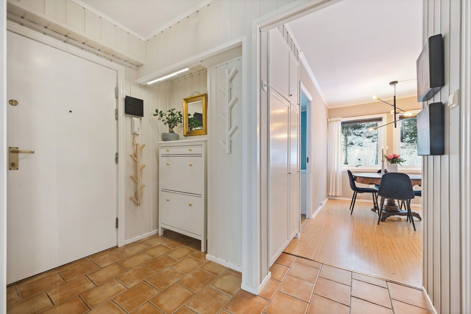 Leiligheten har videre en innvendig bod i tilknytning entreen. Galleribilde