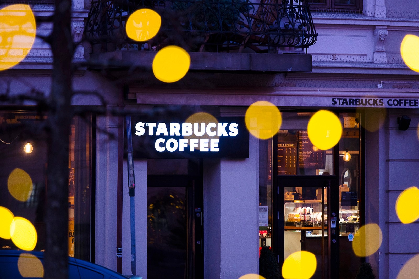 Nærområdet - Starbucks på Majorstuen Galleribilde