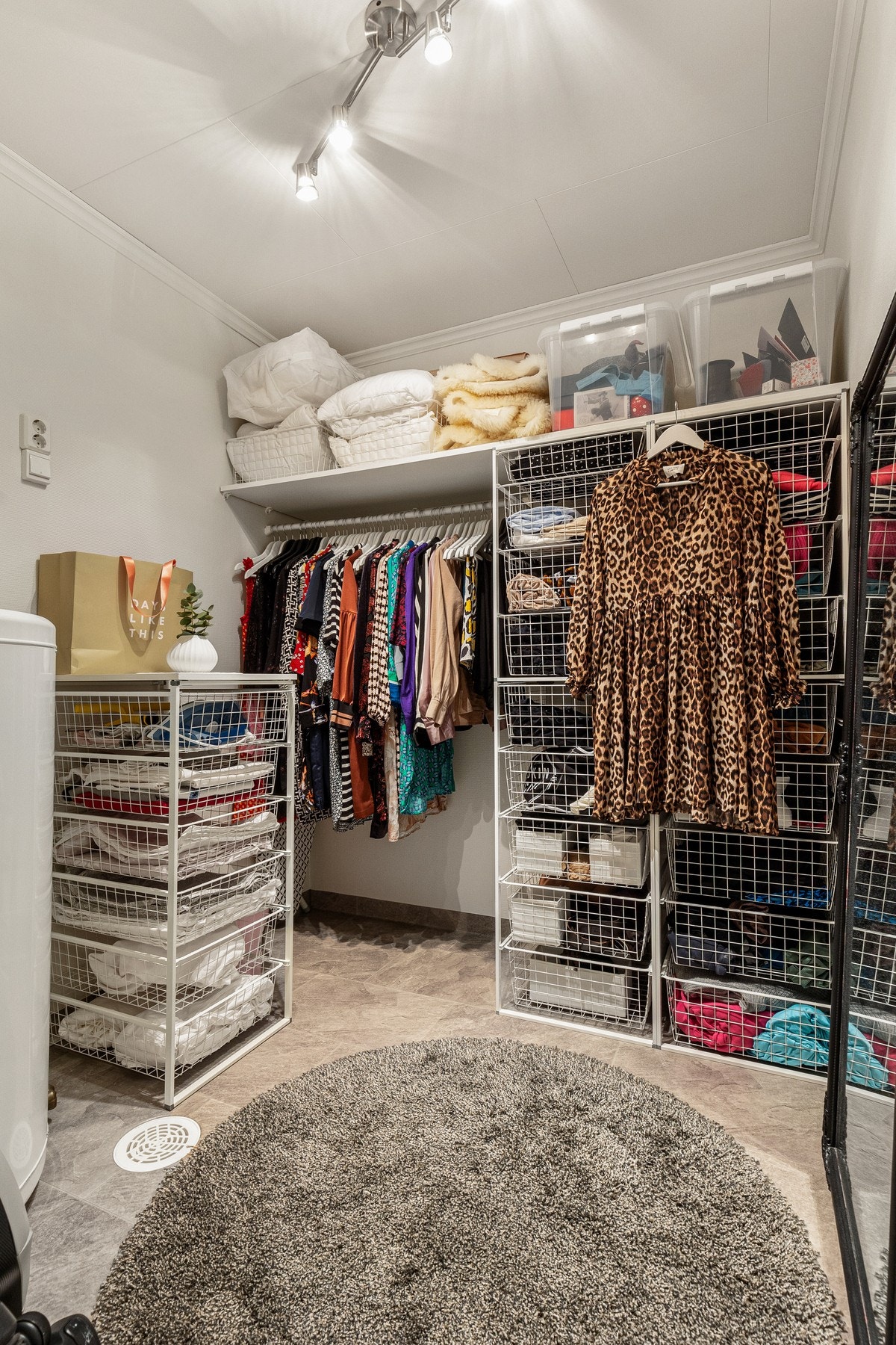 Her er det gode oppbevaringsmuligheter Galleribilde