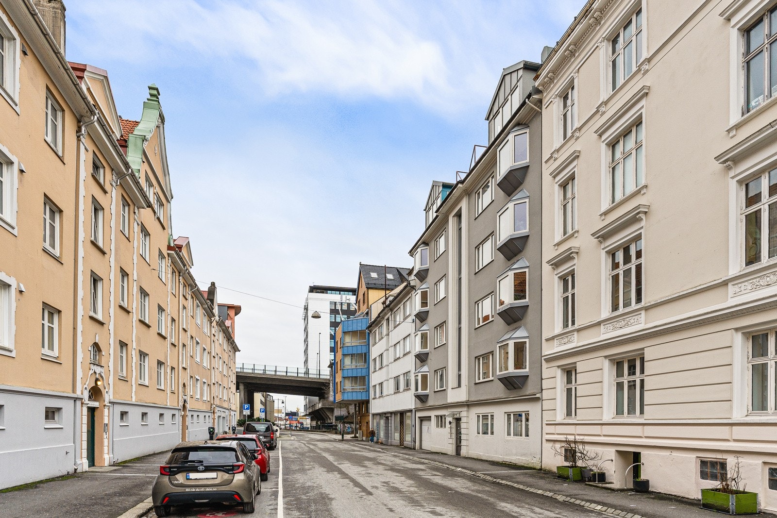 Fin og rolig gate, i et svært populært område. Galleribilde