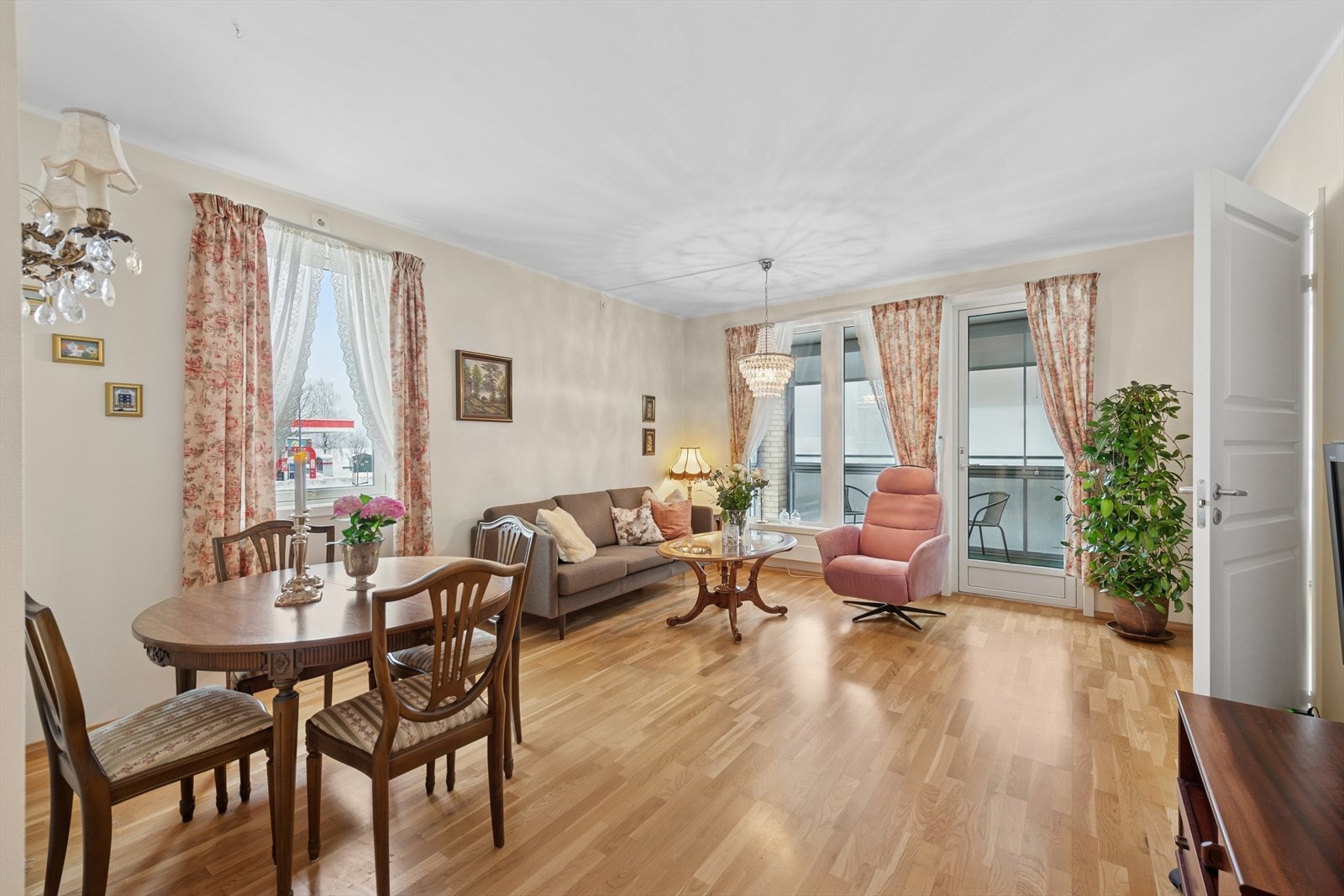 DNB Eiendom v/ Sigrid Grøtberg presenterer Strandgata 4! Galleribilde