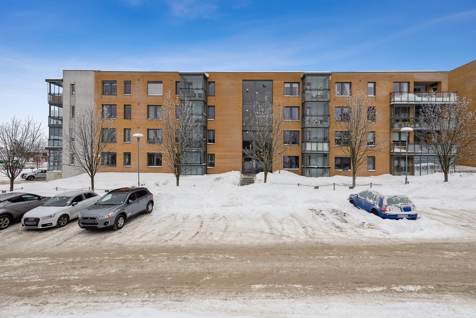 Leiligheten ligger i populære Mustadhagen. Et veldrevet borettslag som i 2021 ble tildelt GOBB`s Bomiljøpris. Galleribilde