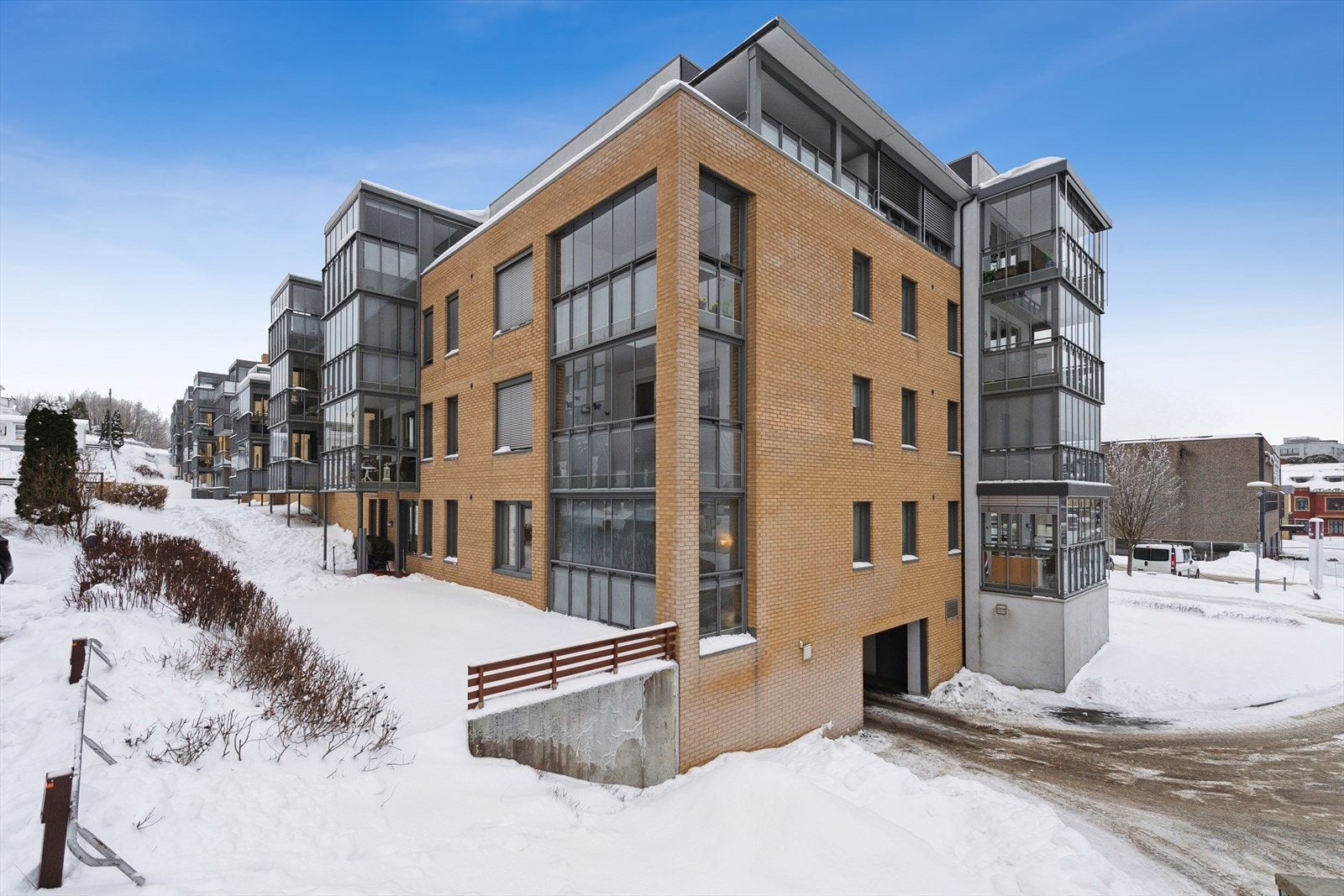 Dette er en leilighet med en sentrumsnær beliggenhet med gangavstand til de fleste fasiliteter. Galleribilde