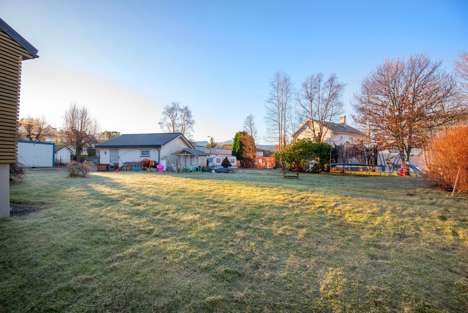 Proaktiv Eiendomsmegling v/ Jon Kristian Valderhaug Røsok har gleden av å presentere denne flotte boligtomten i Ratvika.. Galleribilde