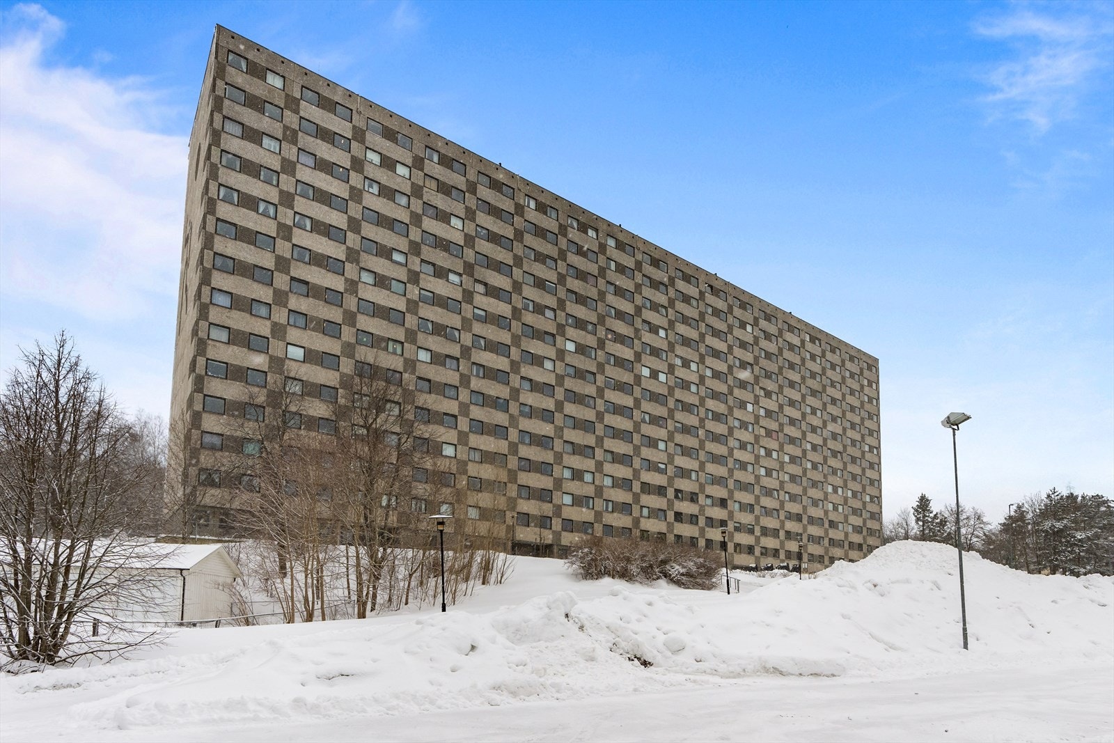 Heisen tar deg enkelt opp til 13. etasje fra bakkeplan. Galleribilde