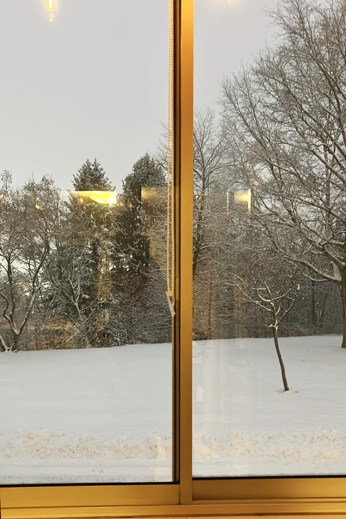 Med glassvinduene som enkelt kan skyves til siden, kan du nyte en god gjennomlufting på varme dager. Galleribilde