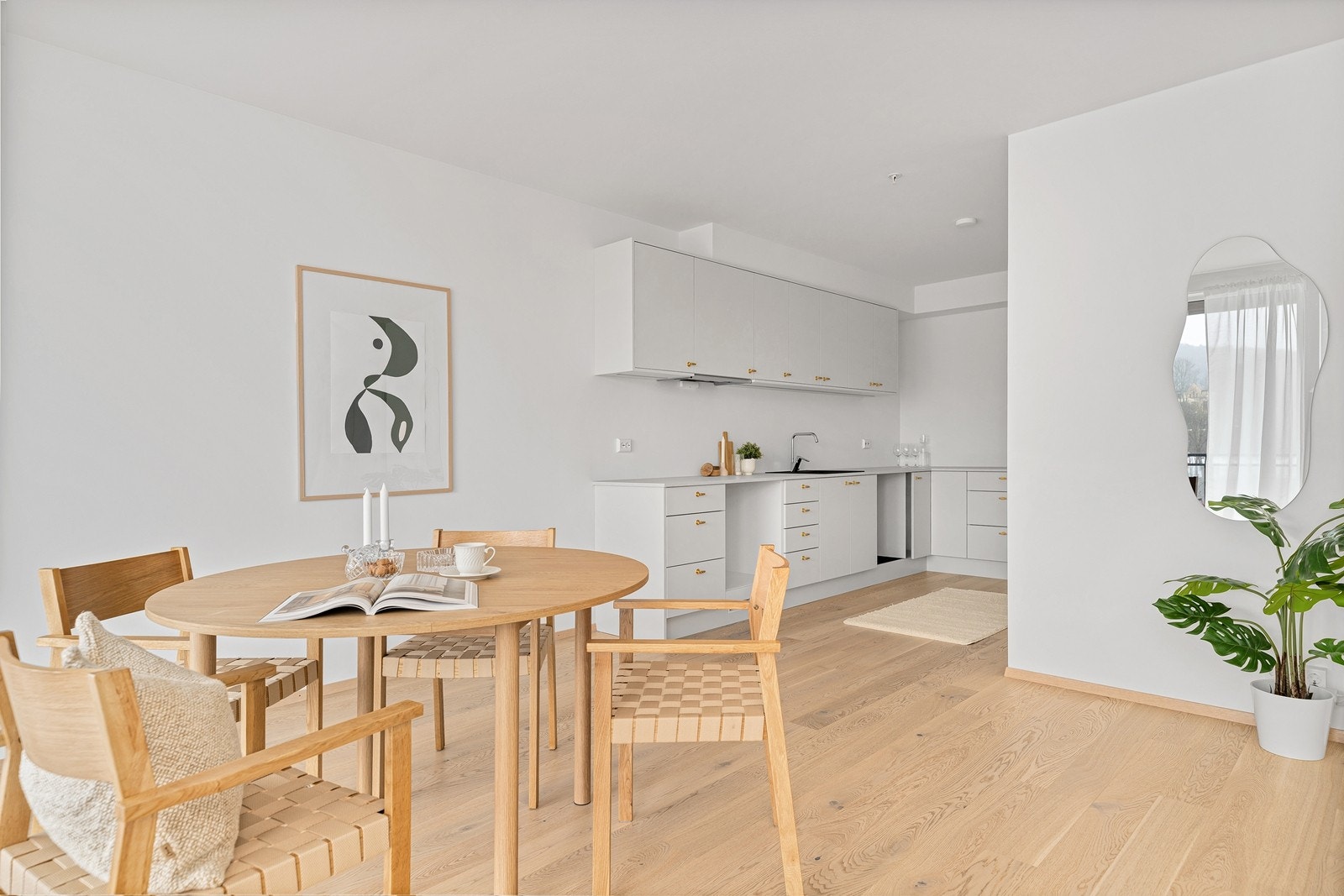 Leiligheten har en god planløsning med gode sonedelinger. Galleribilde