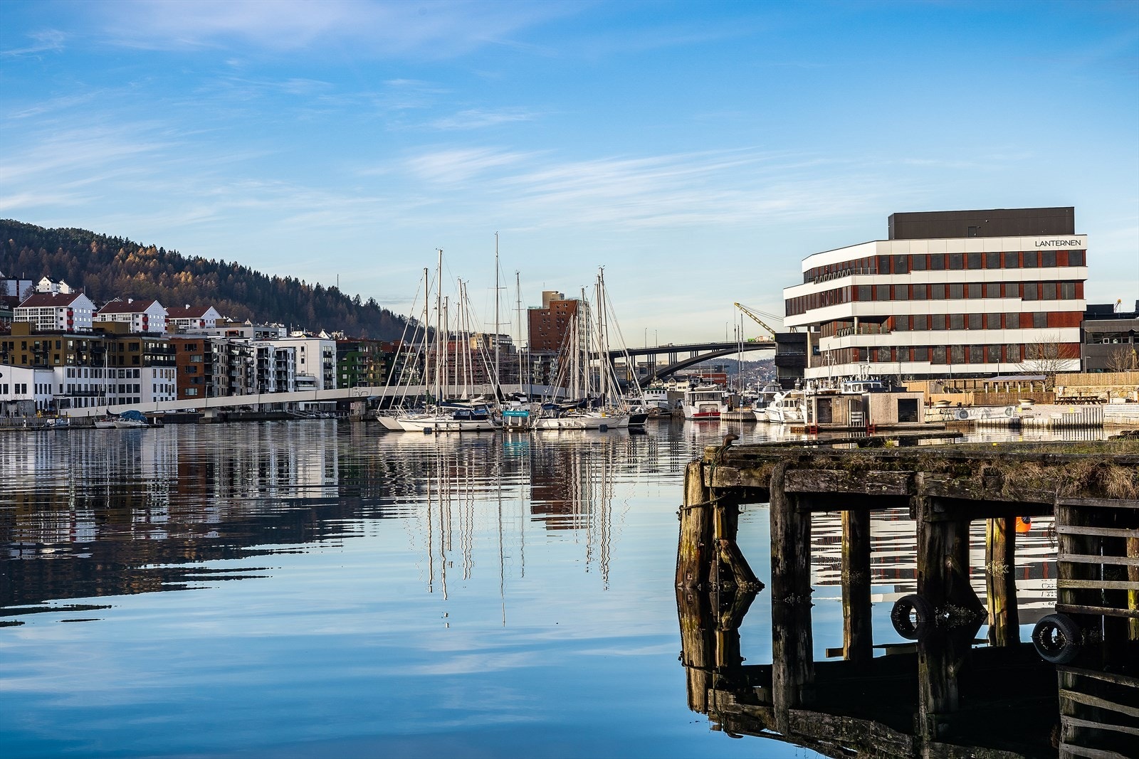- Med Damsgårdssundet like i nærheten, kan du ta et forfriskende bad og deretter slappe av i saunaen hos City Sauna Bergen - Galleribilde