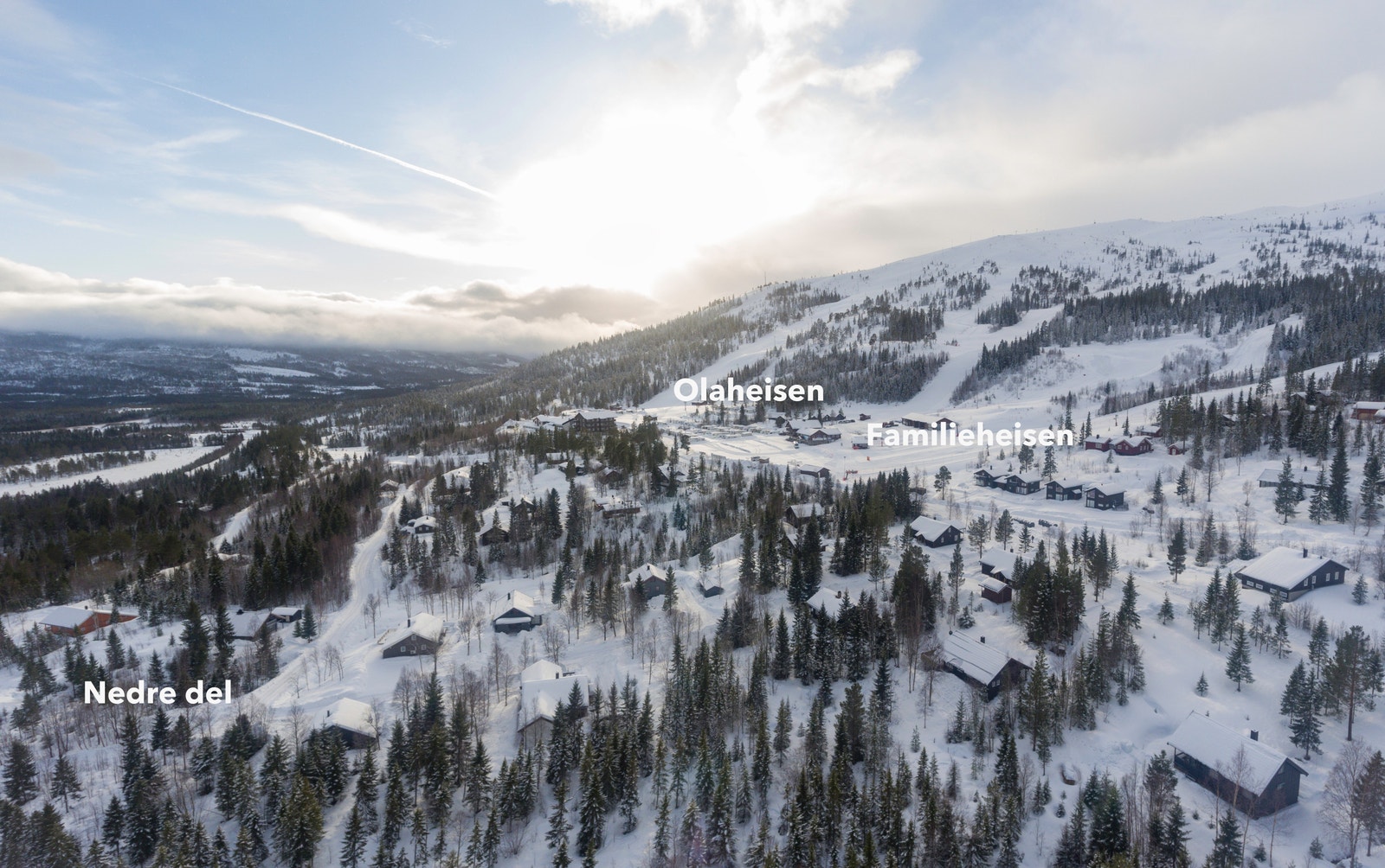 Bjørgan skianlegg består av ei 5 km lysløype, stor skistadion og skiskytteranlegg Galleribilde