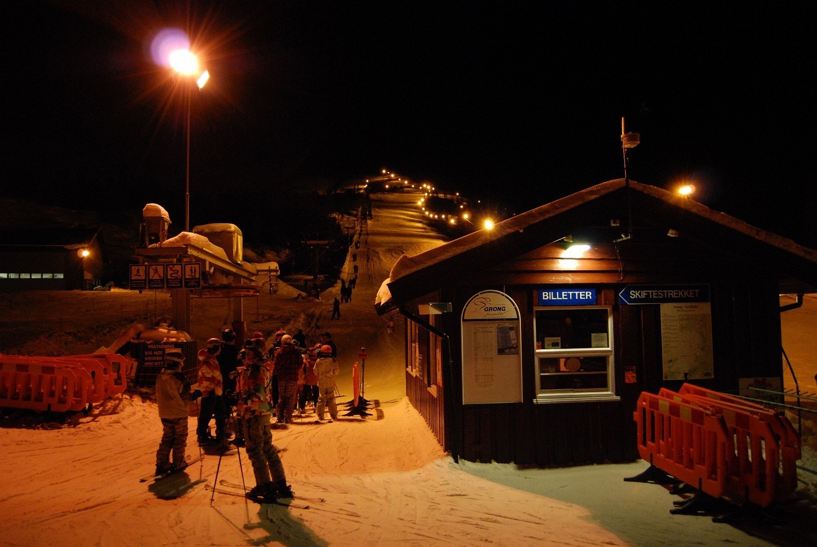 Grong skisenter tilbyr i sesong kveldskjøring en eller flere dager i uka Galleribilde