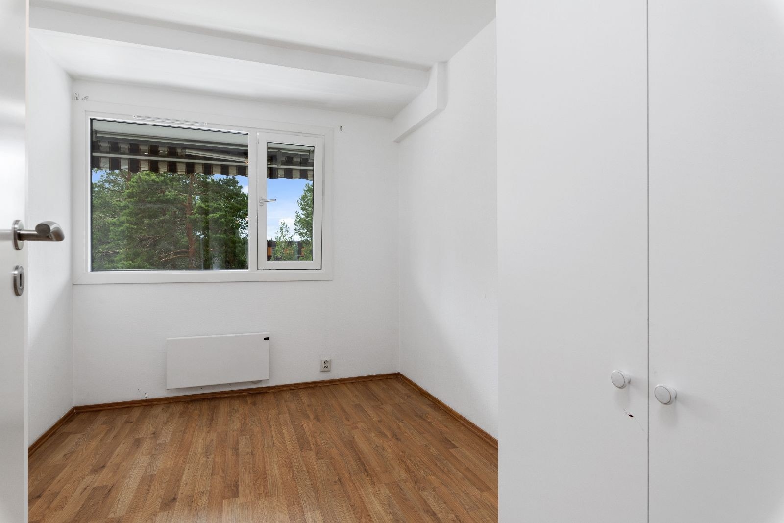 Soverom som passer perfekt som gjesterom/barnerom/kontor. Galleribilde