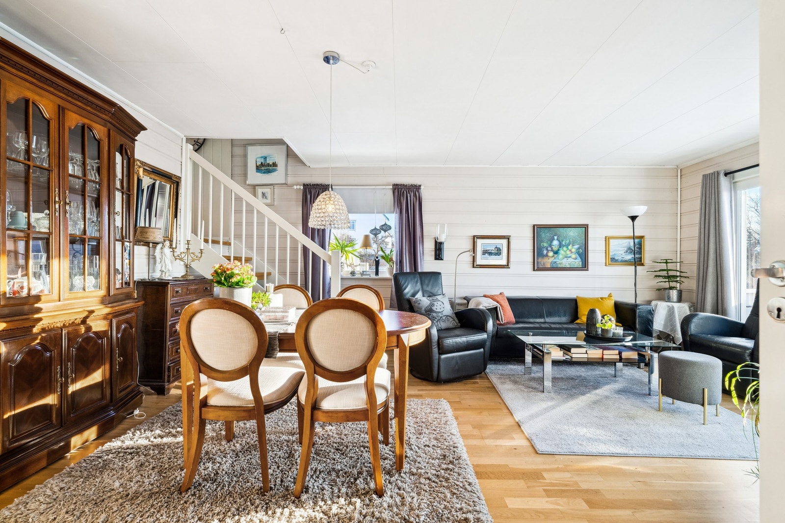 En meget spesiell leilighet rett vest for Molde. Galleribilde