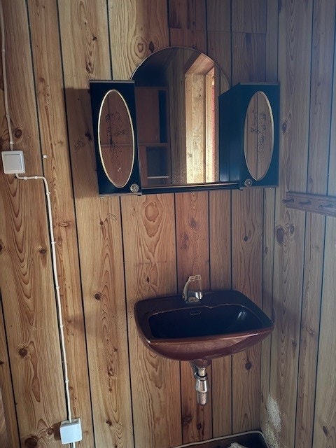 Toalettrom i hovudetasje Galleribilde