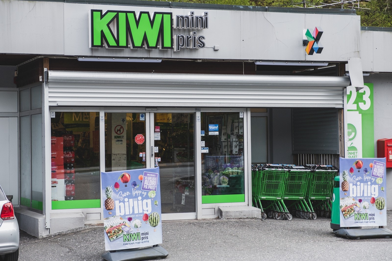Til hverdagen finner du nærmeste matvarebutikk- Kiwi, ca. 8 minutters gange. Galleribilde