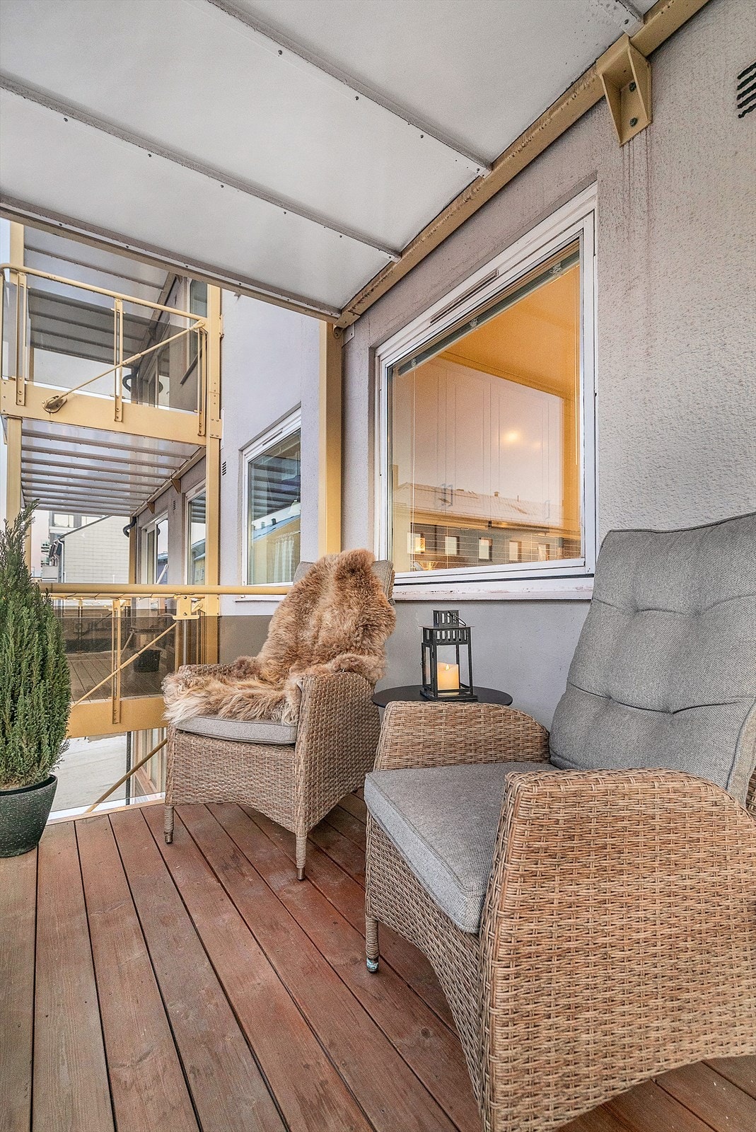 Overbygd balkong Galleribilde