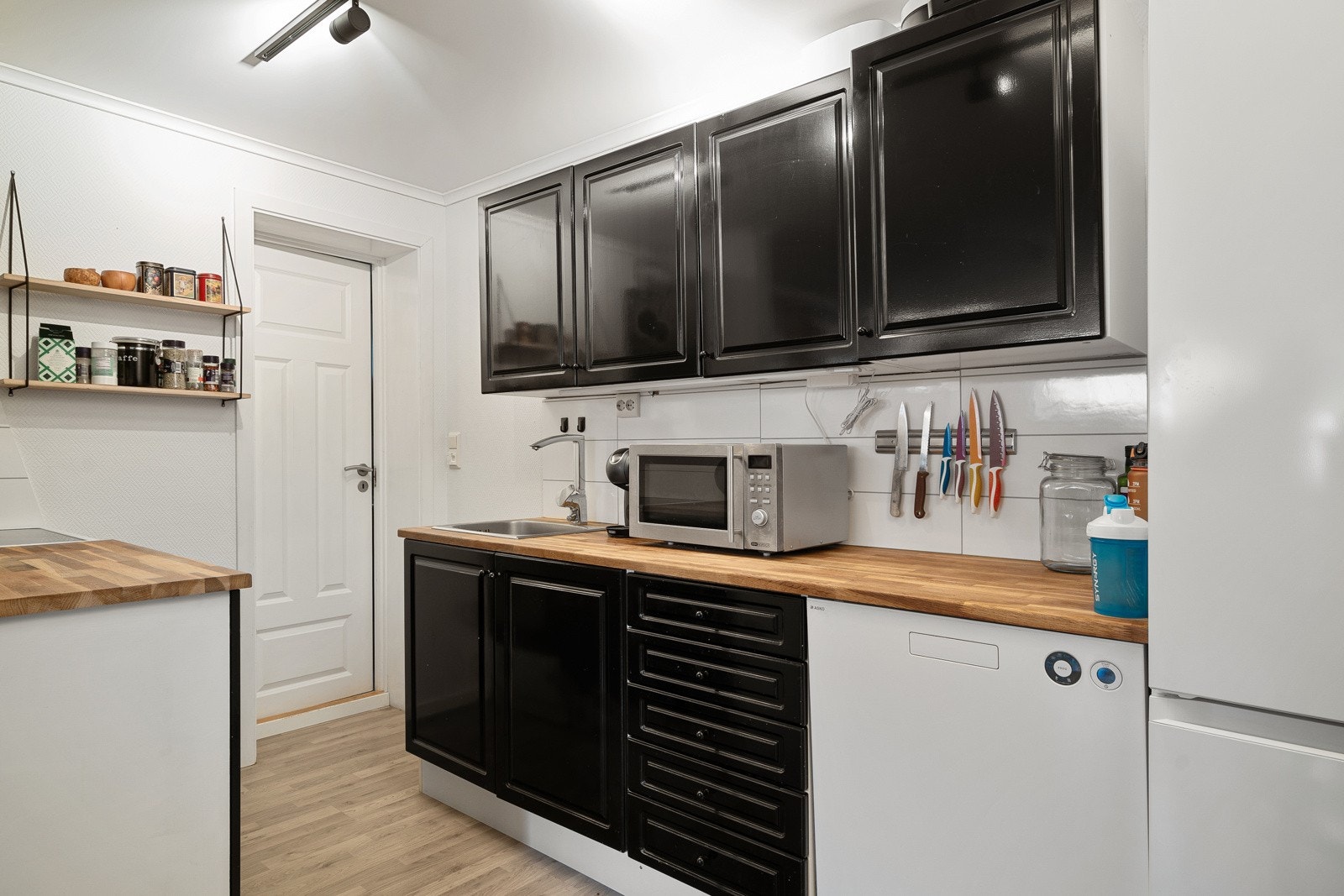 Kjøkken i 2-roms. Galleribilde