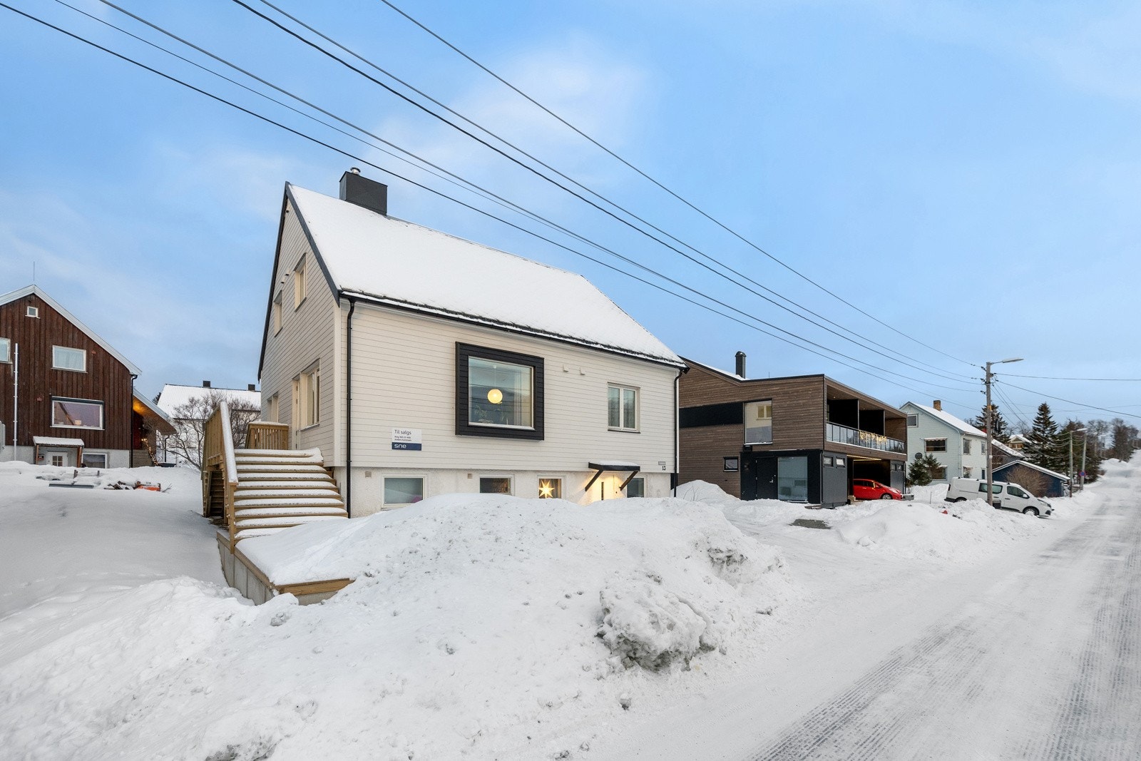 En flott enebolig med utleie og familievennlig beliggenhet på Bjerkaker. Galleribilde