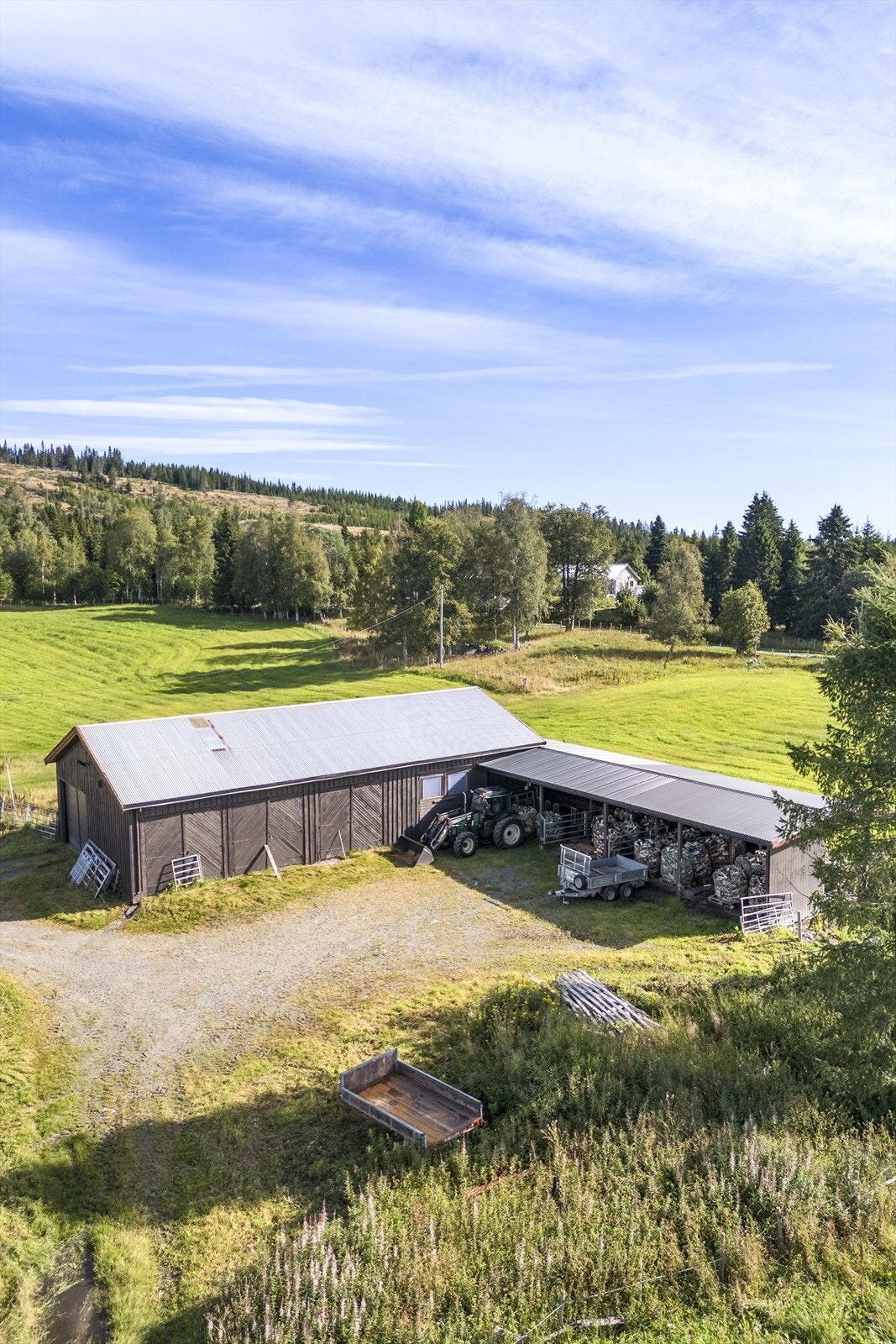 Bygget har bruksverdi for eiendommens landbruksdrift Galleribilde