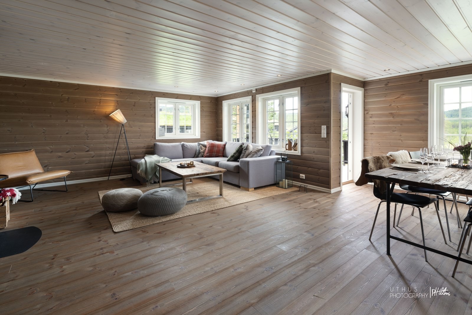 Dør ut til terrassen. Galleribilde