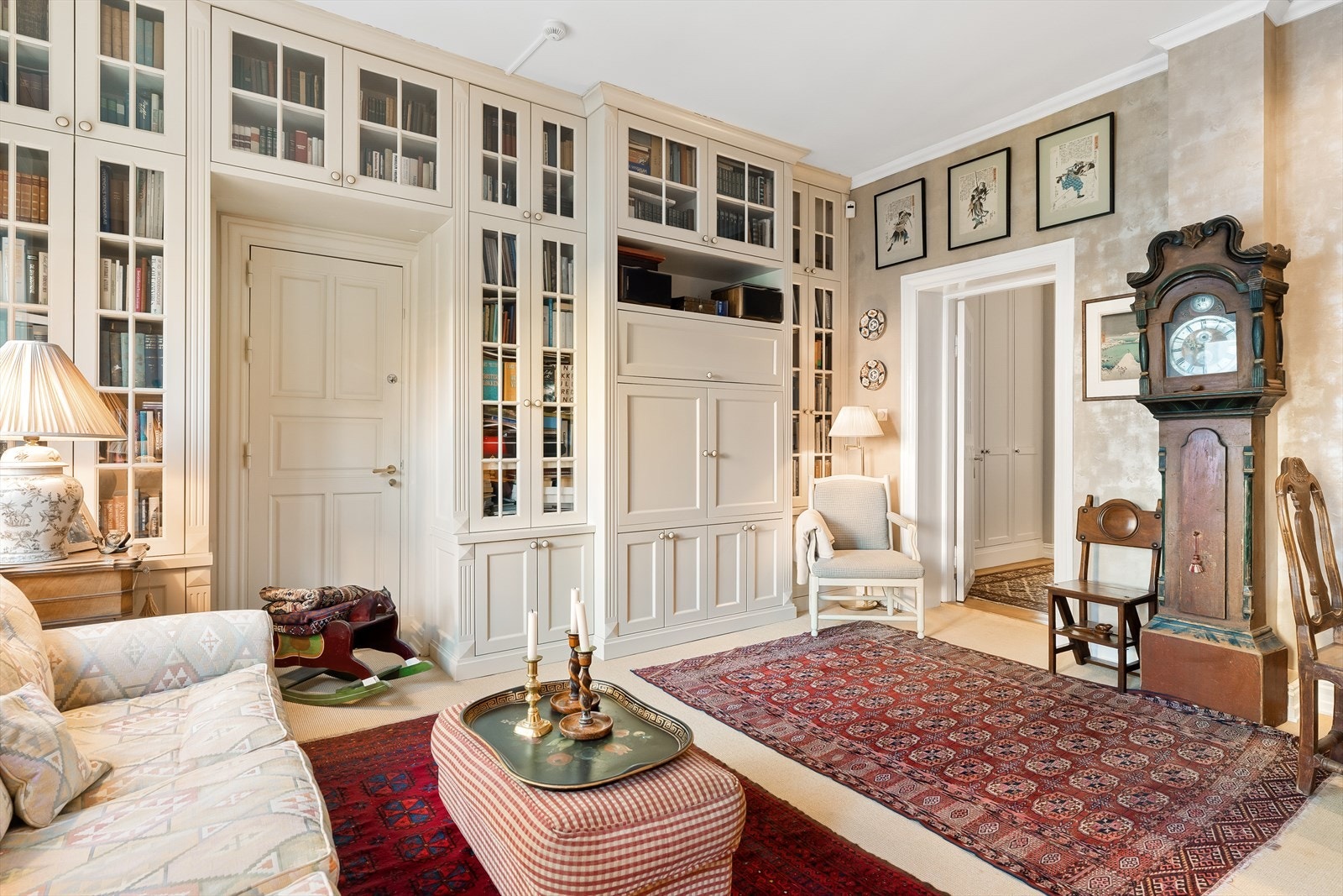 Snekkertilpasset innredning Galleribilde