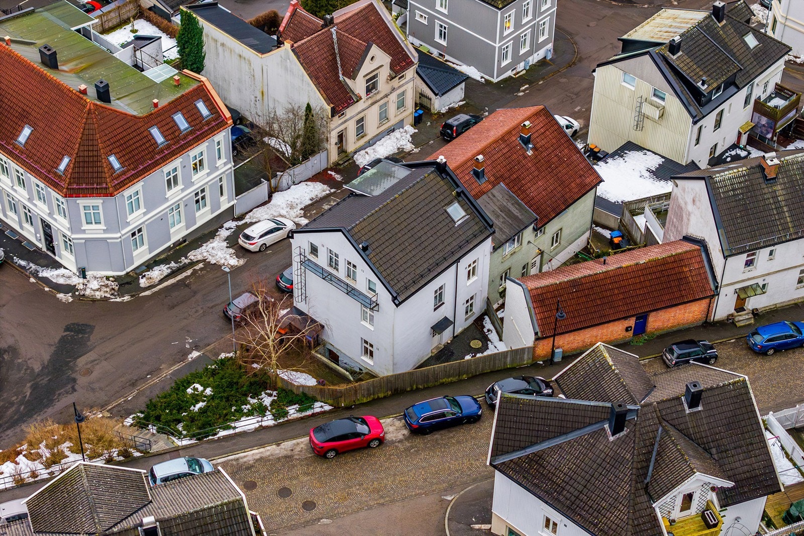 Oversikt mot naboene Galleribilde