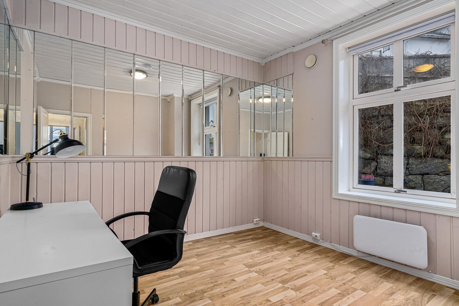 Soverom nr. 2 Galleribilde
