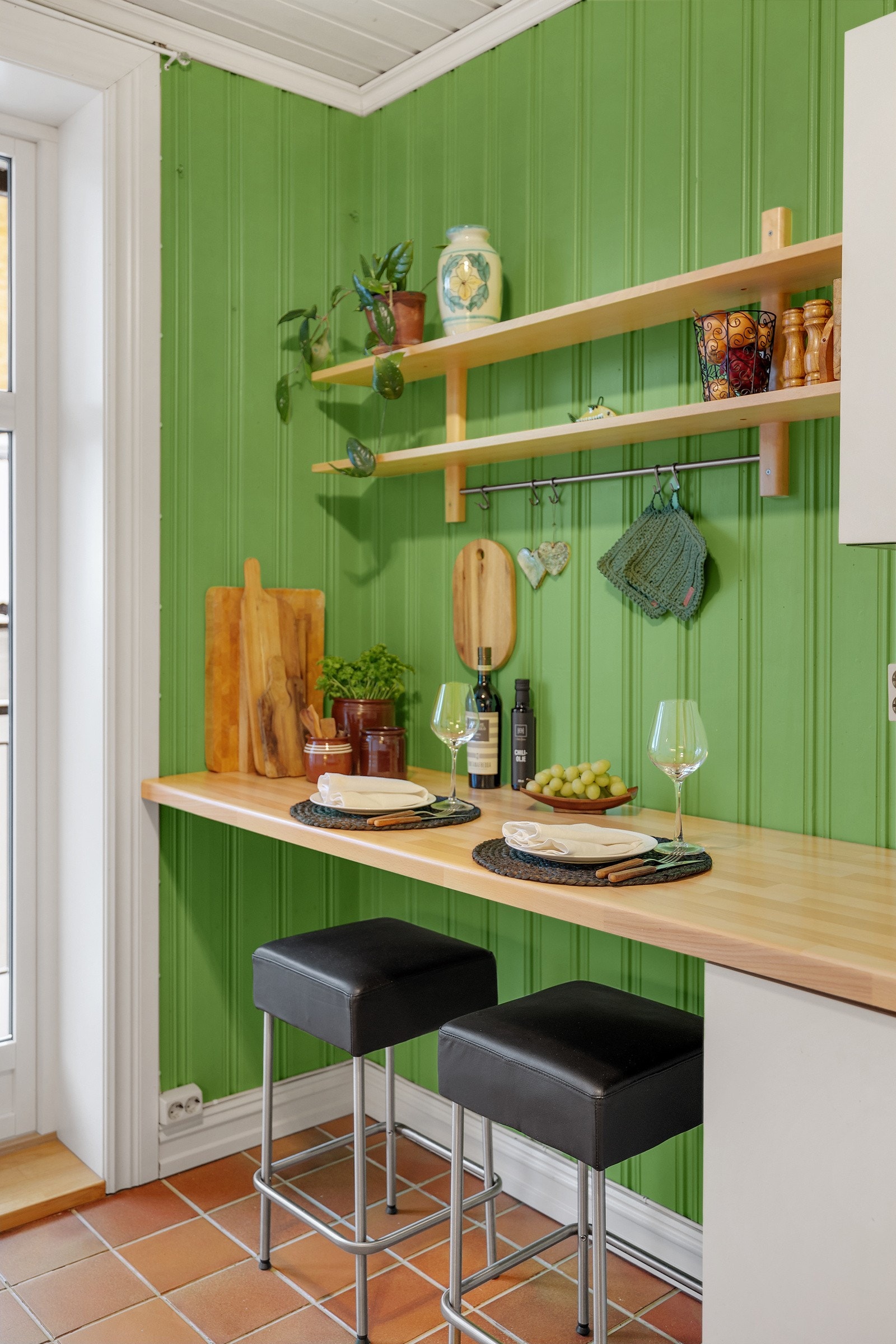 Praktisk spiseplass på kjøkkenet Galleribilde