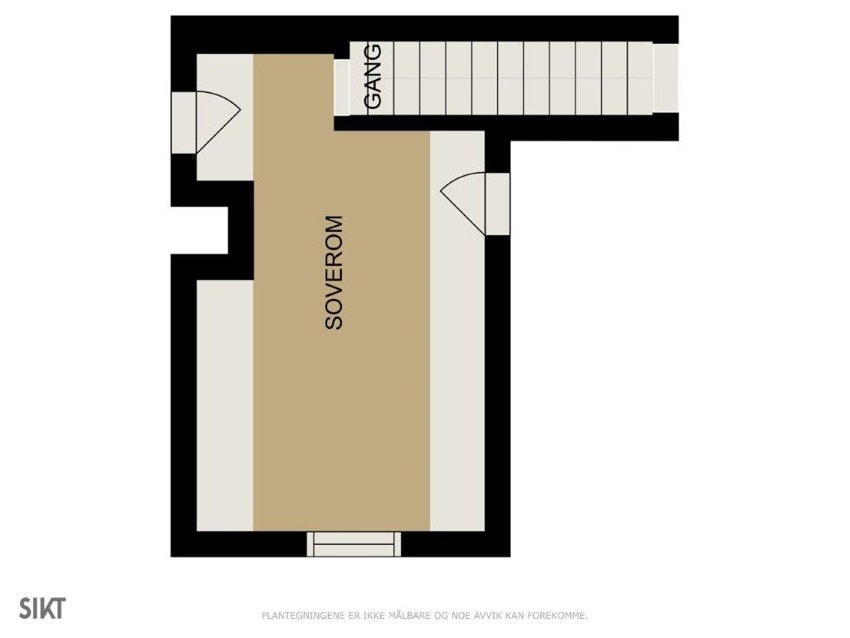 På loftet finner du en loftstue, og lagring i knekott i vegg Galleribilde