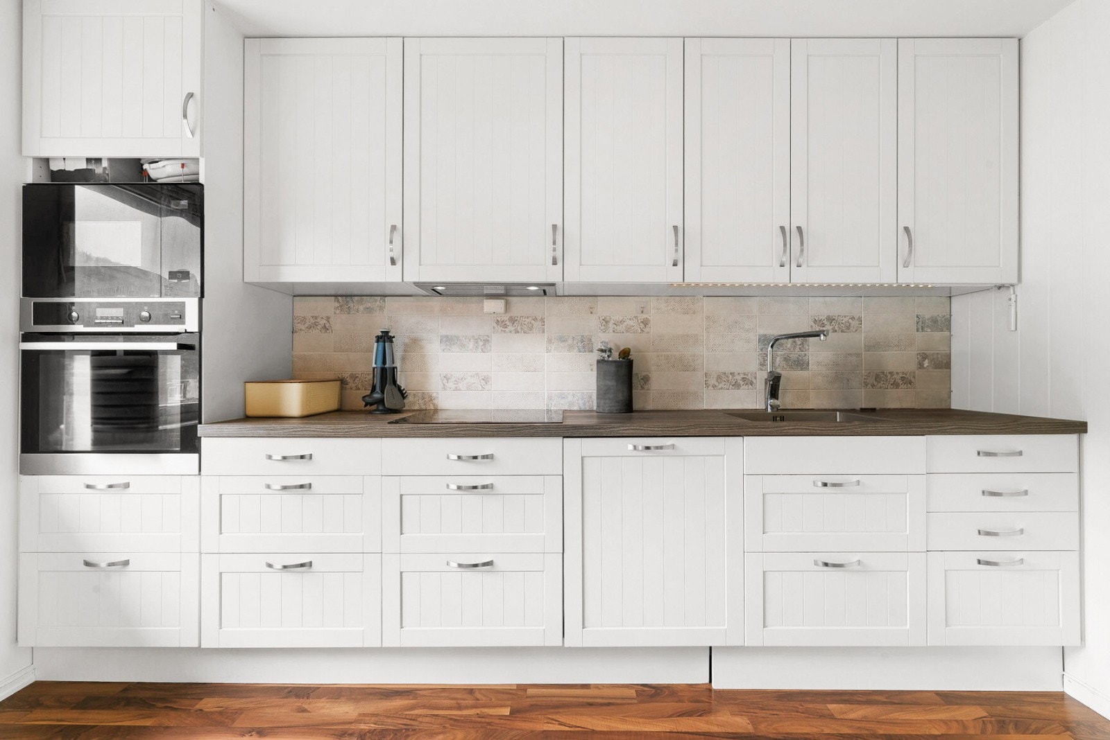 Flott kjøkken med alt du trenger Galleribilde