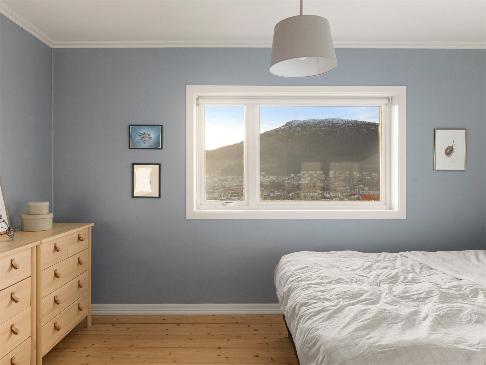 Fra soverommet er det flott utsikt. Galleribilde