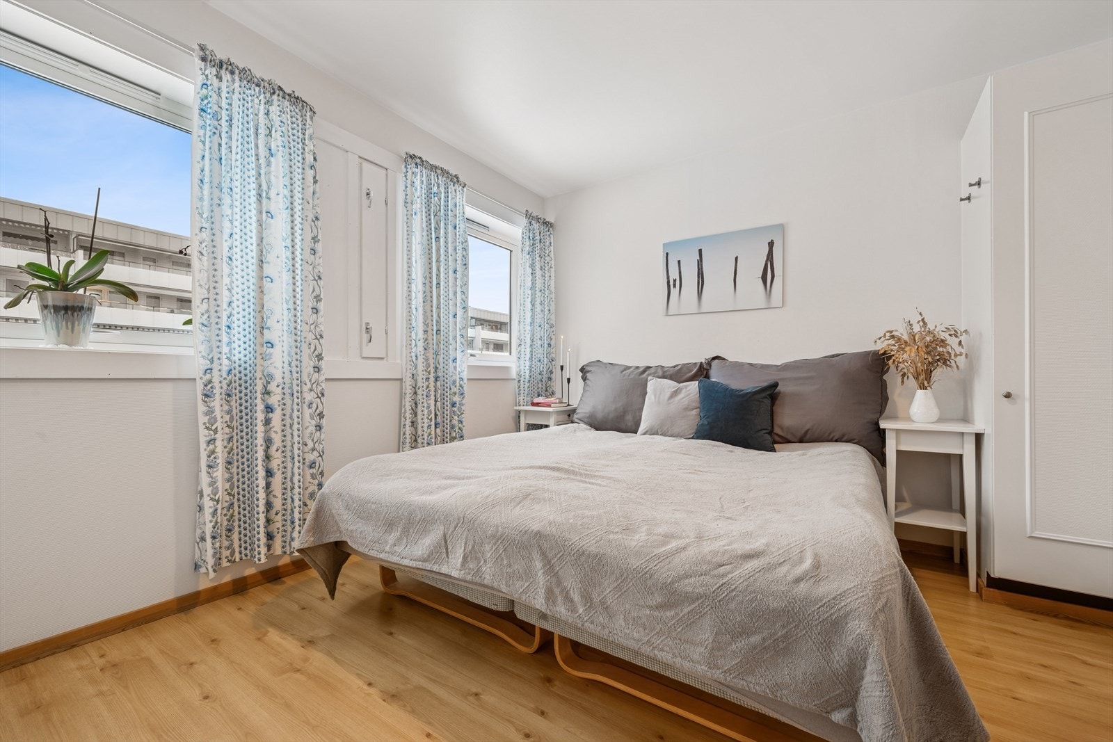 Soverom med adkomst fra entreen. Galleribilde