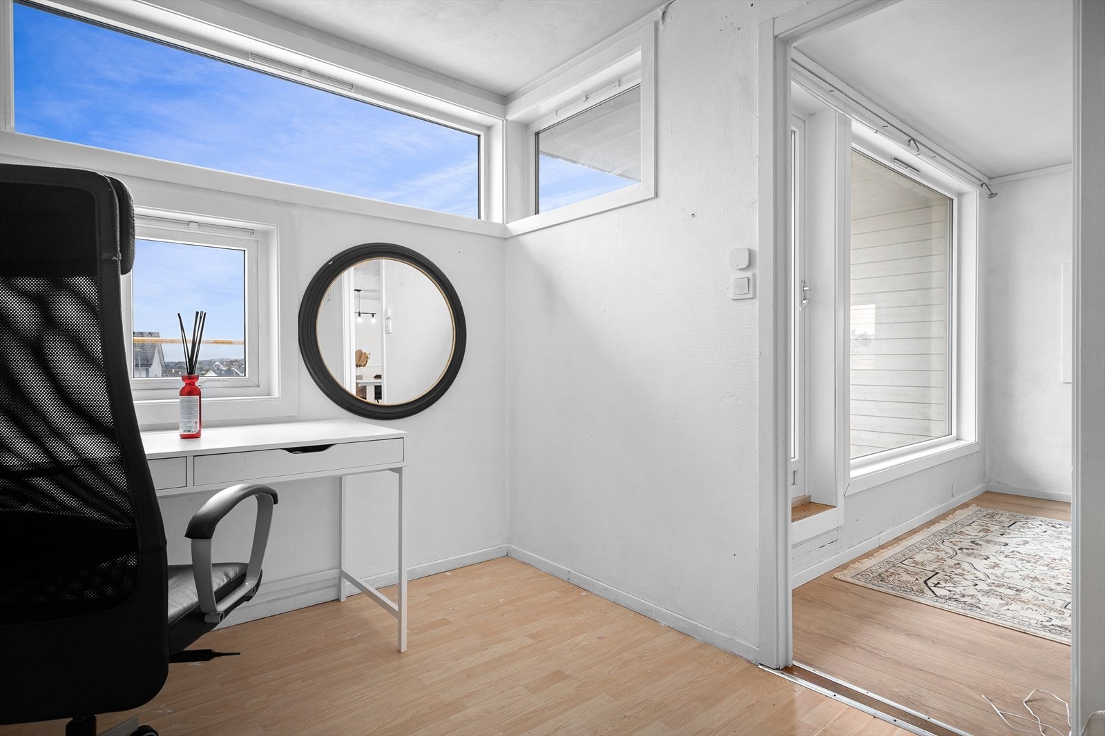 Soverommet i 2. etasje brukes i dag som et kontor Galleribilde