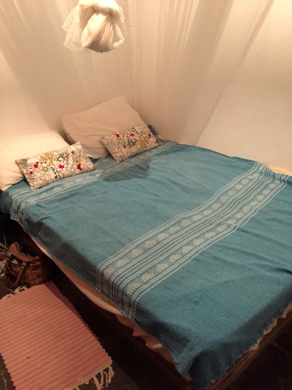 Ett av de 4 soverommene på eiendommen Galleribilde