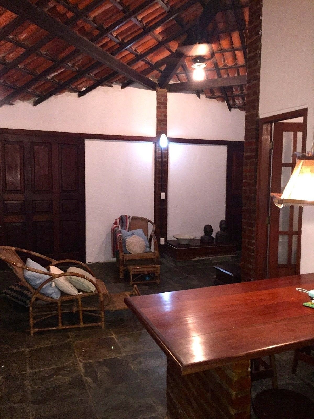 Foto tatt fra samme sted med kveldsbelysning Galleribilde