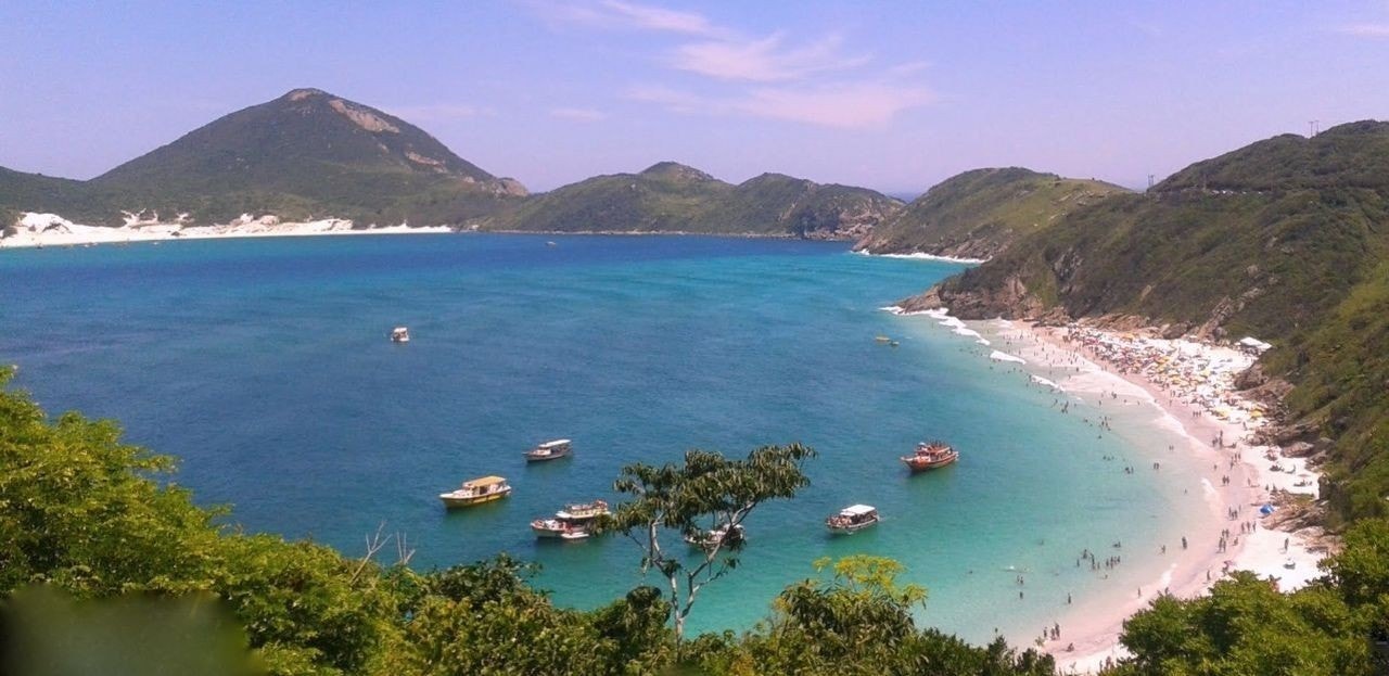 2 timer med bil østover ligger vakre Arraial do Cabo Galleribilde