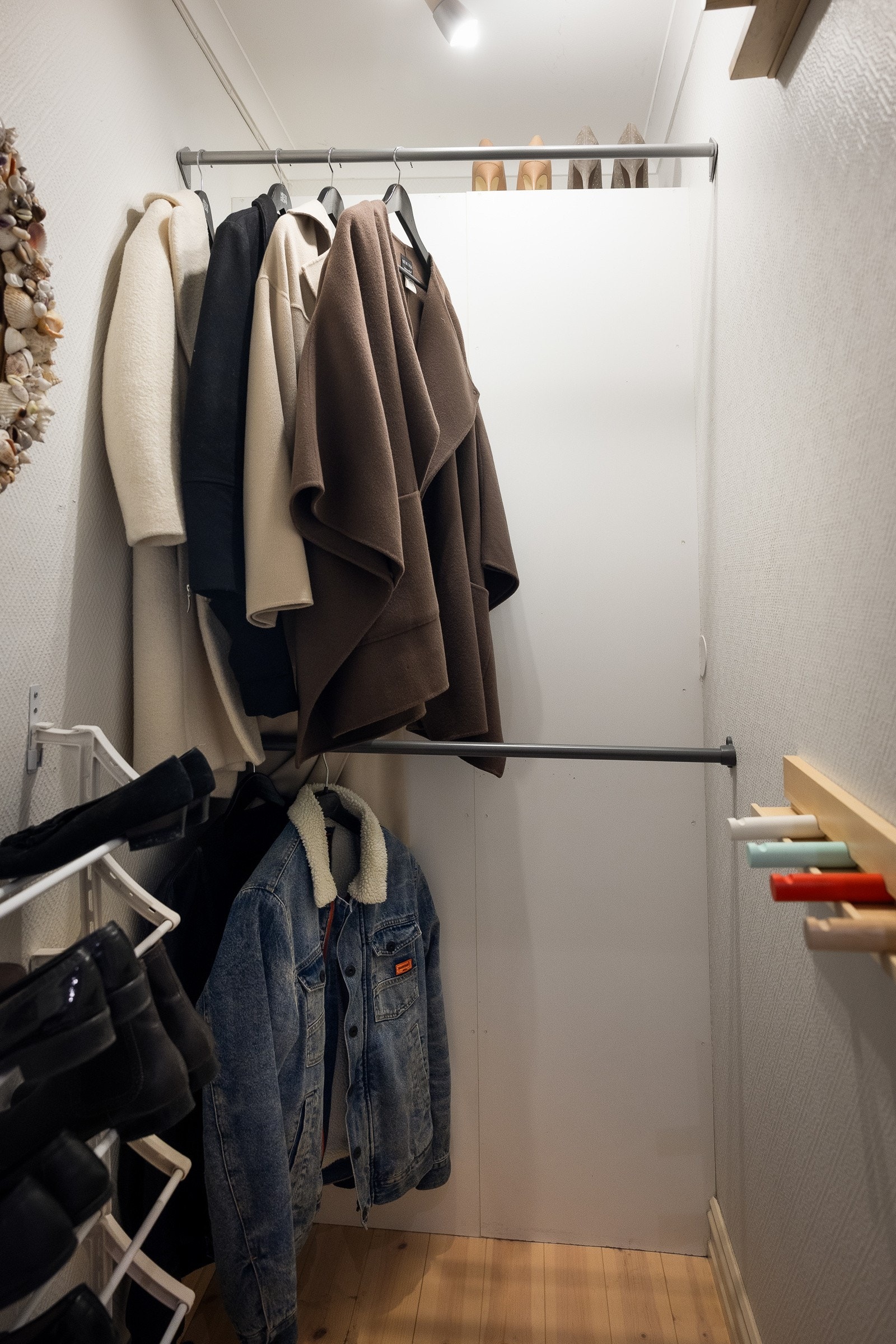 Boligen innehar to innvendige boder. Galleribilde
