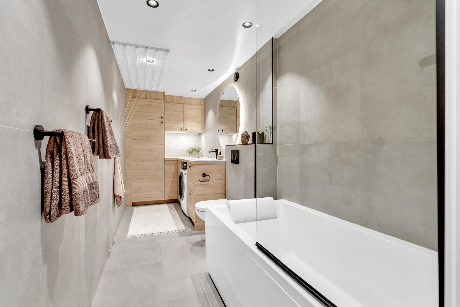 Badet ble pusset opp i 2022 og fremstår nå meget moderne og flott. Galleribilde