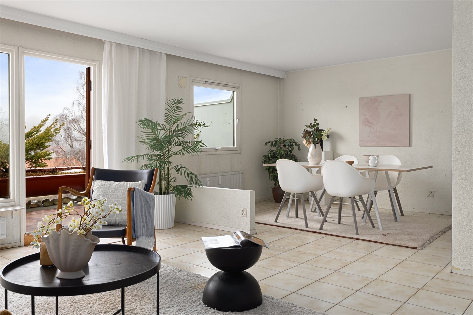 Fra stuen ut mot terrassen Galleribilde