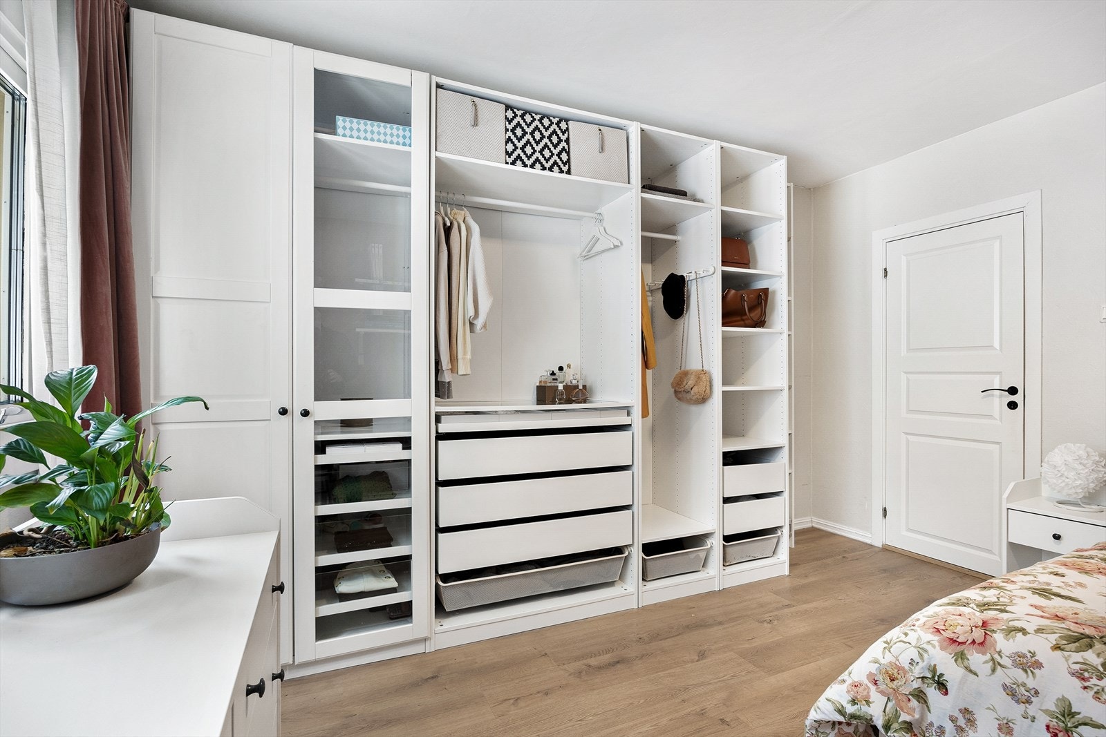 Her er det gode oppbevaringsmuligheter Galleribilde