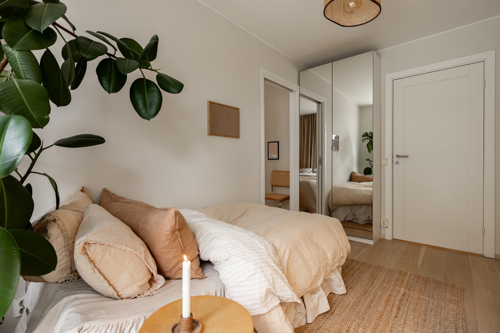 Garderobeskapet blir stående. Galleribilde