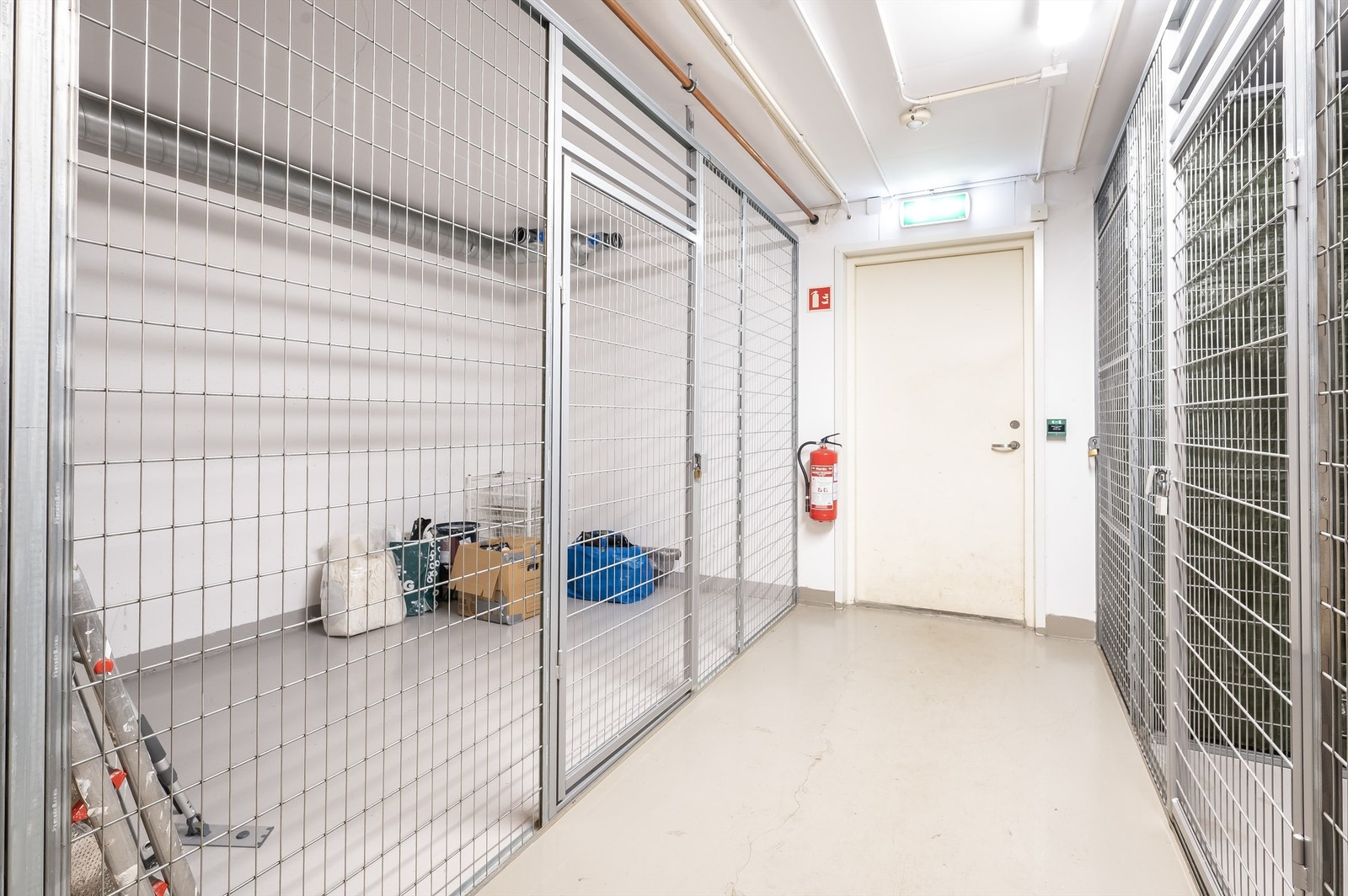 Leiligheten har en stor kjellerbod på hele 8 kvm. Her er lagringsplass ikke noe problem. Galleribilde