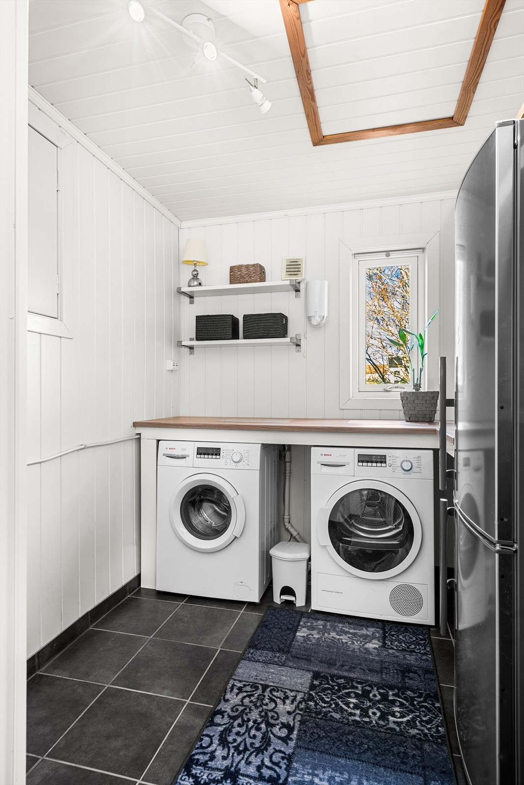 Vaskerom Galleribilde