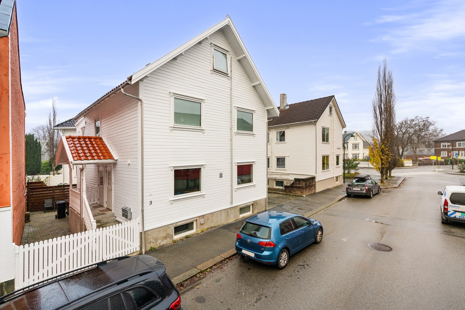 Fasade - inngangsparti Galleribilde