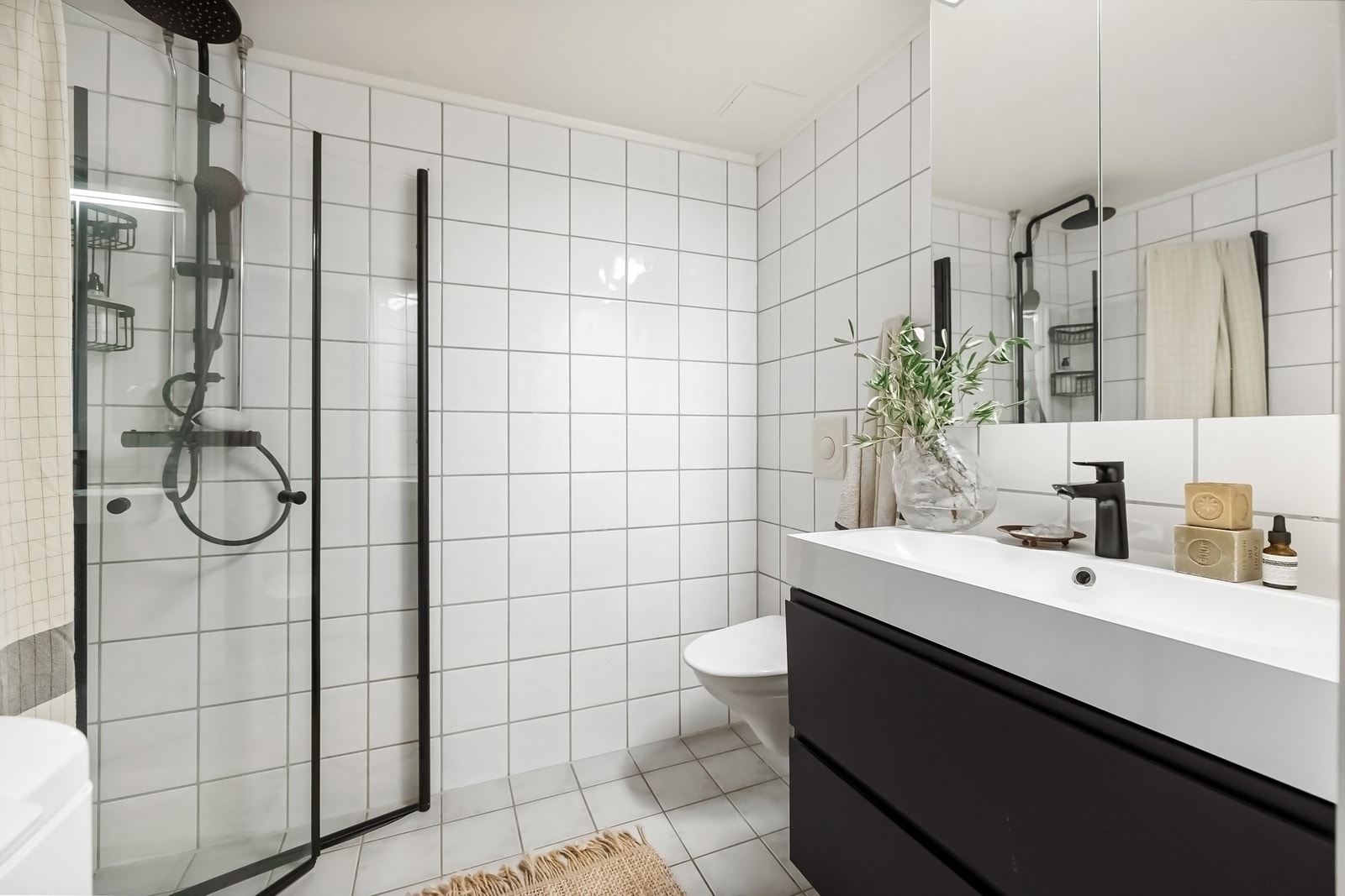 Pent bad som ble pusset opp i regi av borettslaget i 2004/2005. Våtromssertifikat foreligger Galleribilde