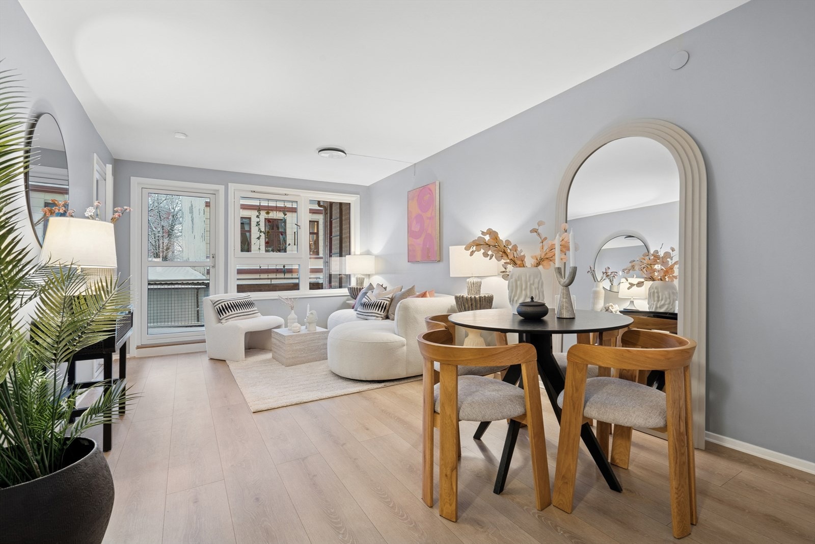 DNB Eiendom Vålerenga v/ Daniel Olaisen presenterer Vålerenggata 11! Galleribilde