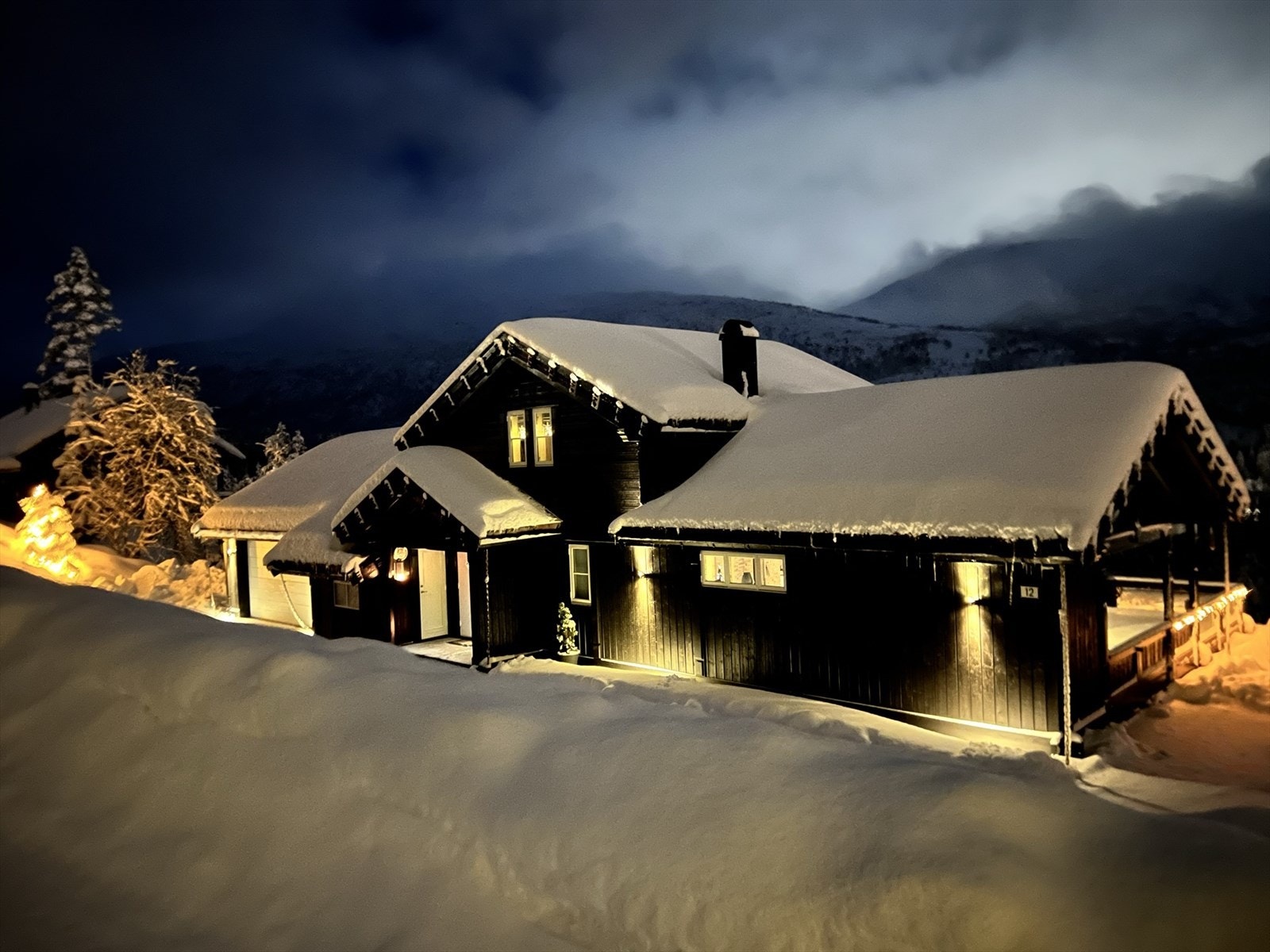 Harpefossen er eit skieldorado med 7 skitrekk og 13 nedfartar, og velkjent for laussnøkjøring i store og varierte områder. (Selgars eige bilete) Galleribilde
