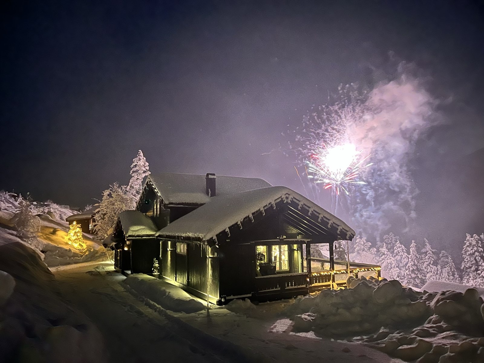 Her kan du draume deg vekk i tankane om å feire jul og nyttår på hytta! (Selgars eige bilete) Galleribilde