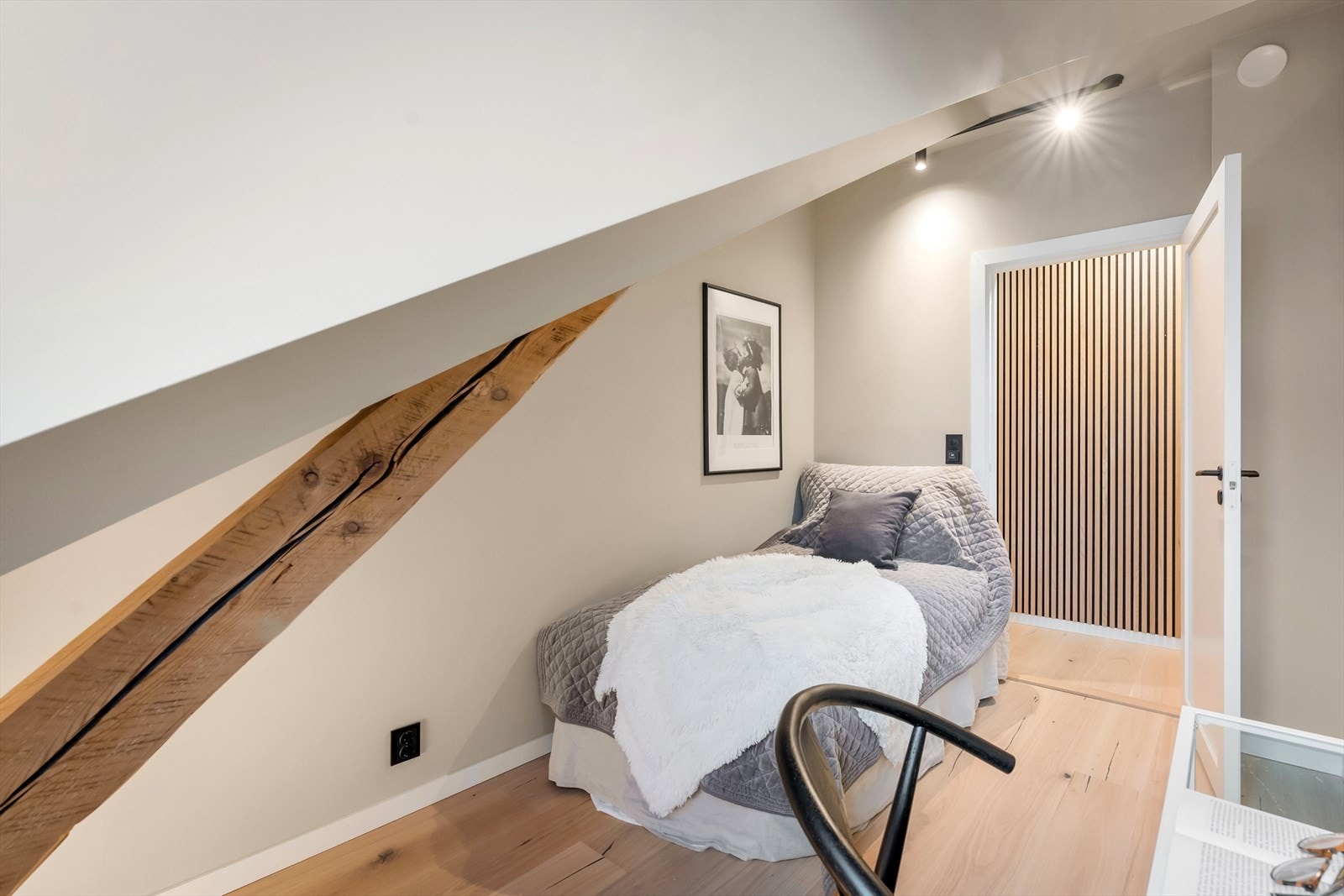 Gulvareal på 37 kvm på loft. Galleribilde