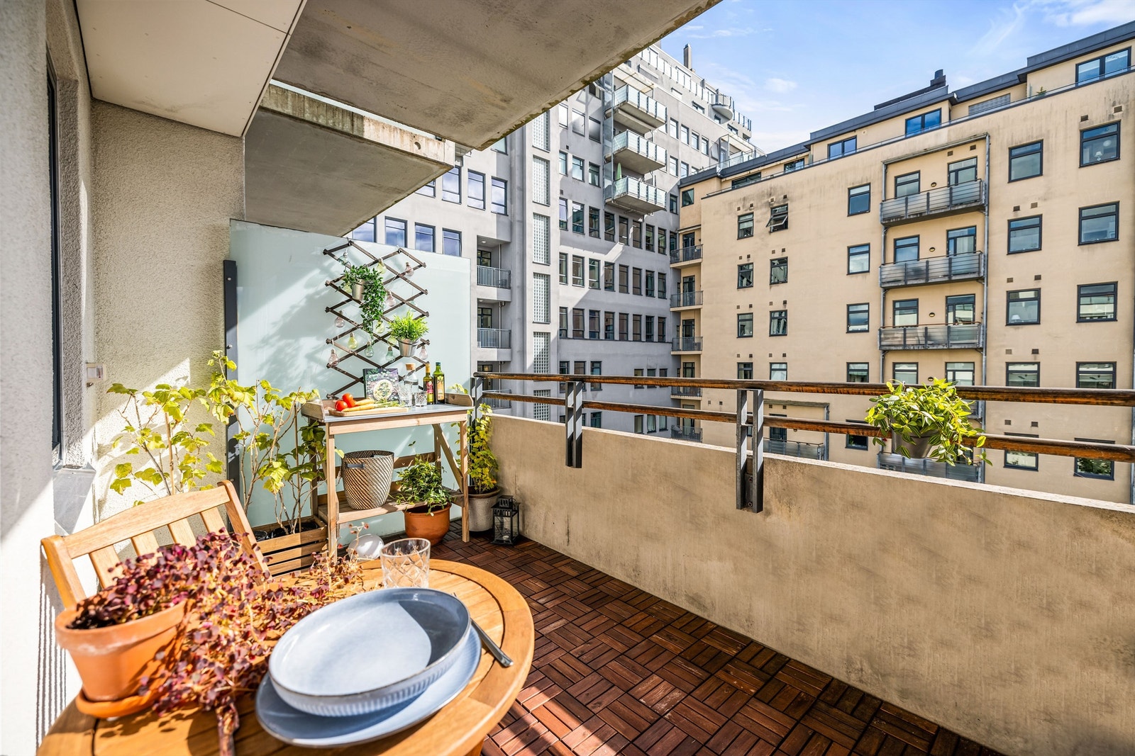 Balkongen er på totalt 18 kvm. Galleribilde