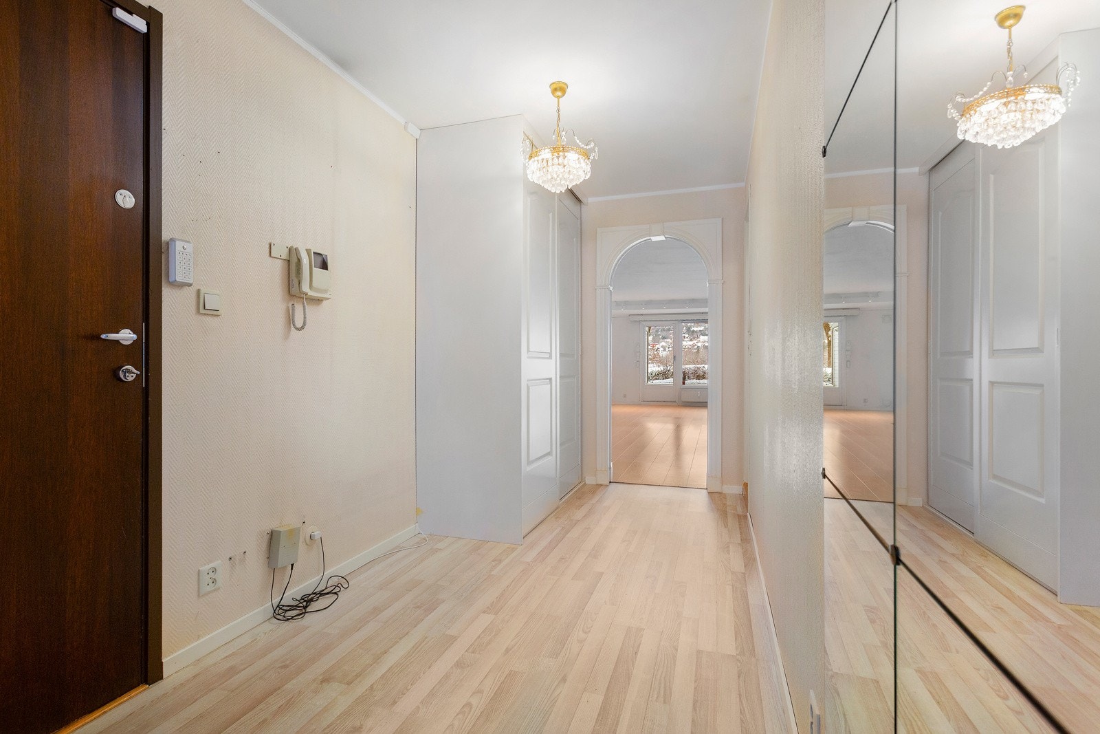 Inngangspartiet er av god størrelse. Galleribilde